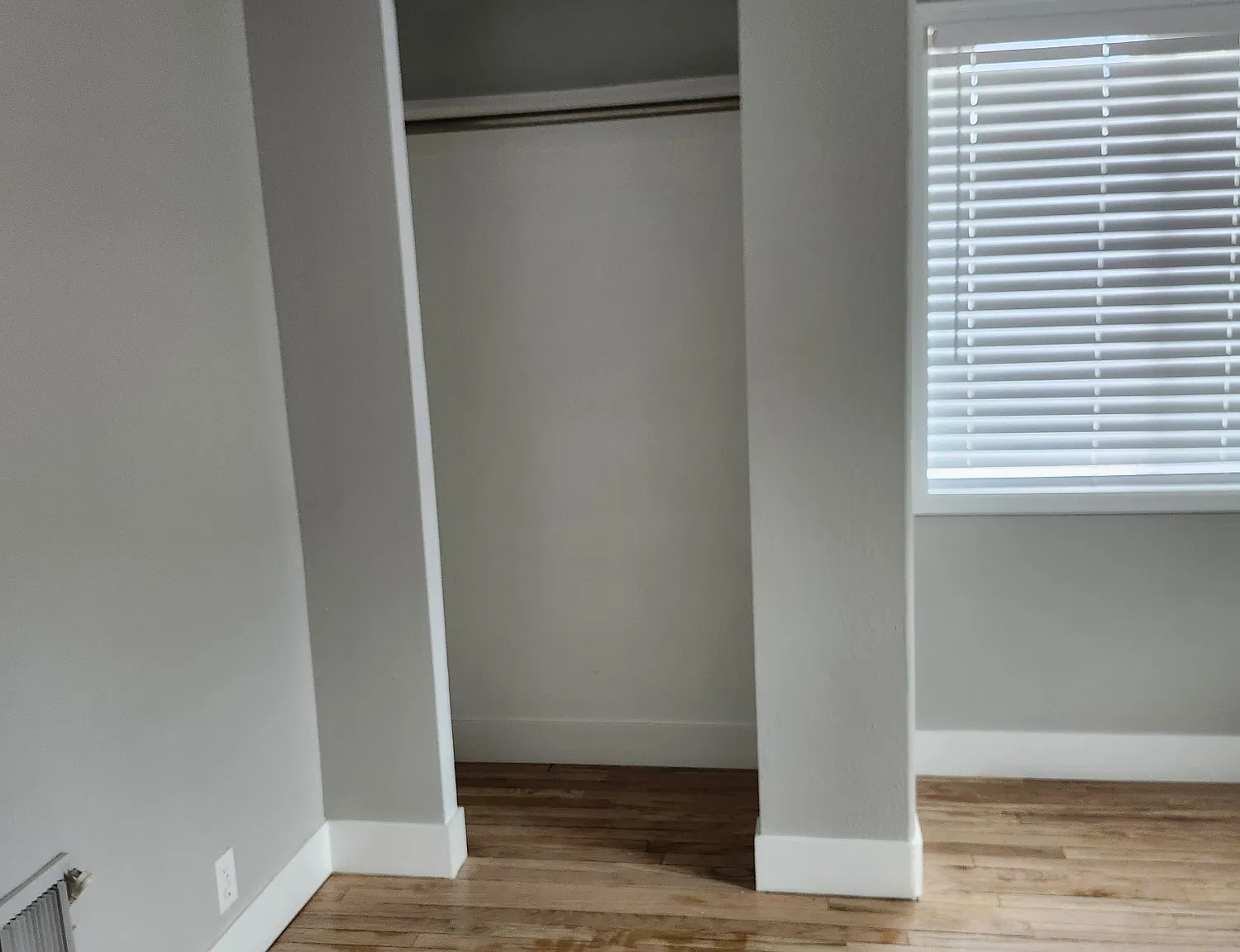 36 Broadway St — Photo 3