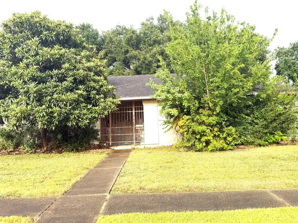7715 Kendalia Dr, Houston, TX 77036