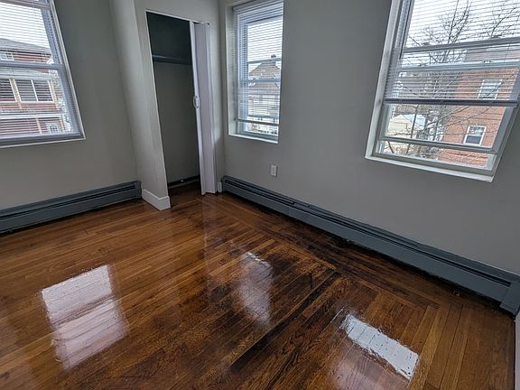 5th image of 78 Ellsworth Ave #5