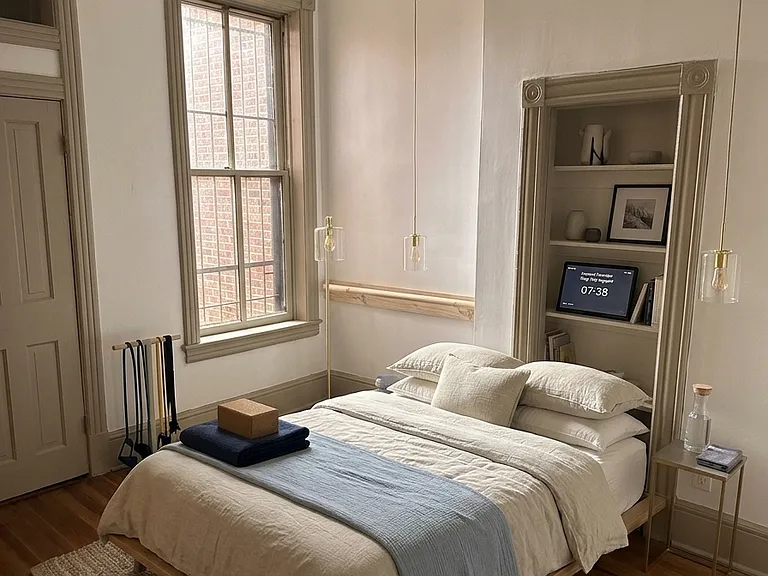 1013 Independence Ave SE #1 — Photo 1