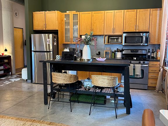 5th image of 250 Park Ave Unit 409