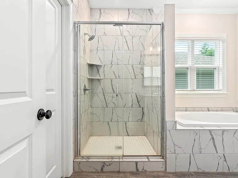 826 Clear Spring Dr — Photo 12