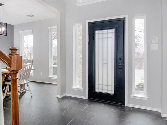 5th image of 1373 Wentworth Dr