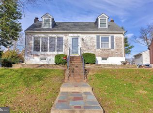 917 Lakeshore Dr, Haddon Township, NJ 08108