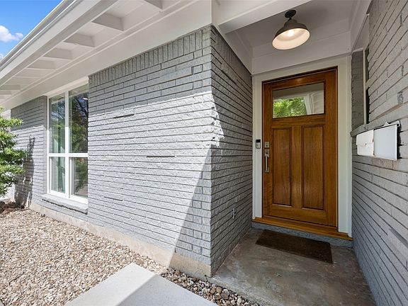5th image of 5507 Mapleleaf Dr