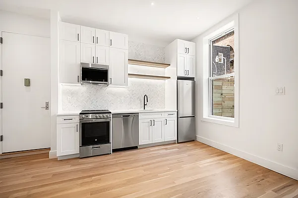 Rented by Corcoran | media 6