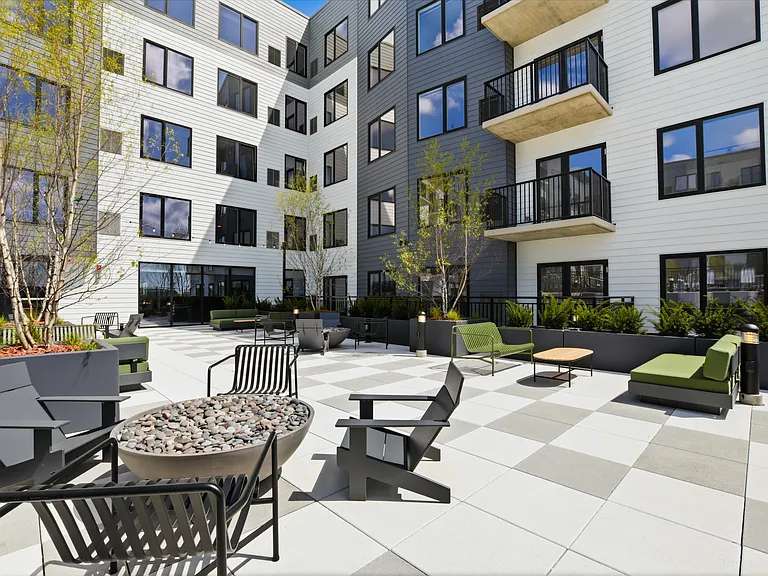 Arbor House — Photo 31