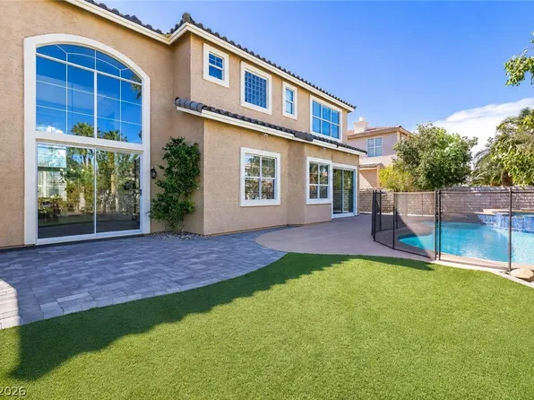 2504 Putting Green Dr, Henderson, NV 89074