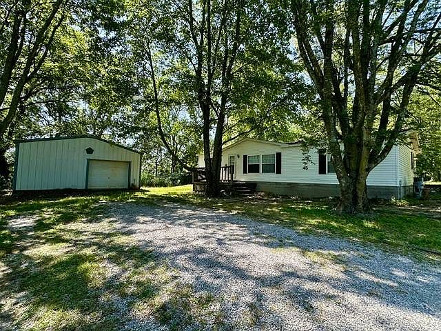 1st image of 329 County Road 1800e