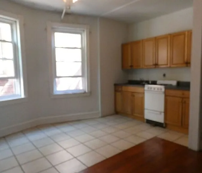 509 S 44th St #2R — Photo 2