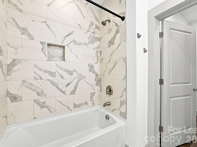 1198 Chronicle Ave — Photo 22