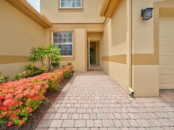 7880 Lake Sawgrass Loop APT 5212, Fort Myers, FL 33907