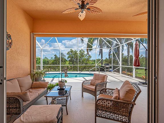 4th image of 12101 SW Lockhaven Court