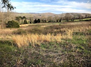 Crab Mountain Rd, Jamestown, TN 38556