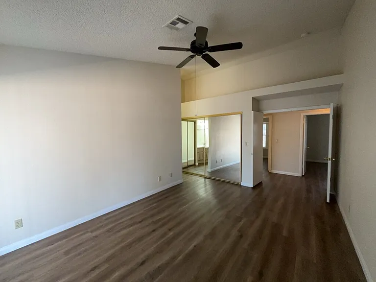 3927 Broken Oak Ln — Photo 13