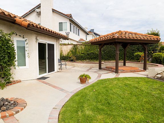 3rd image of 3154 Provence Pl