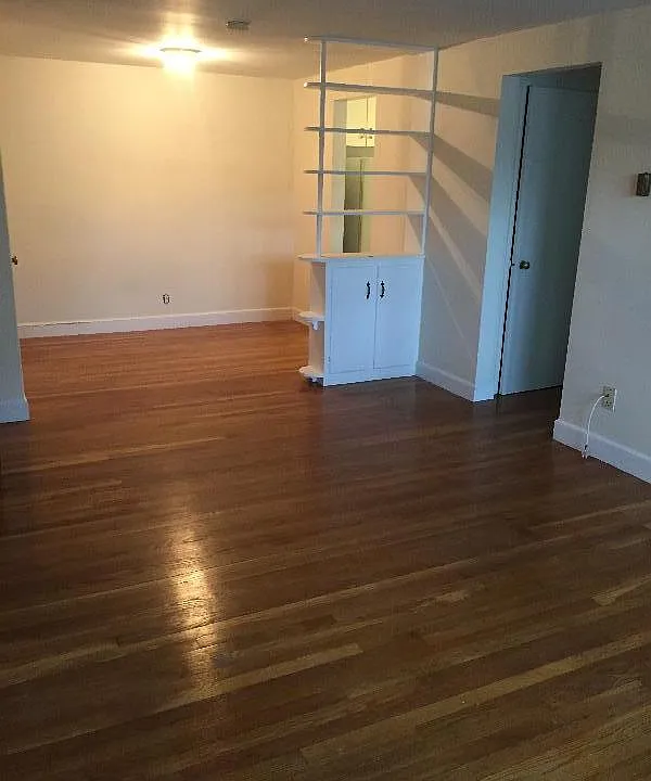 8 Menotomy Rd #3-J