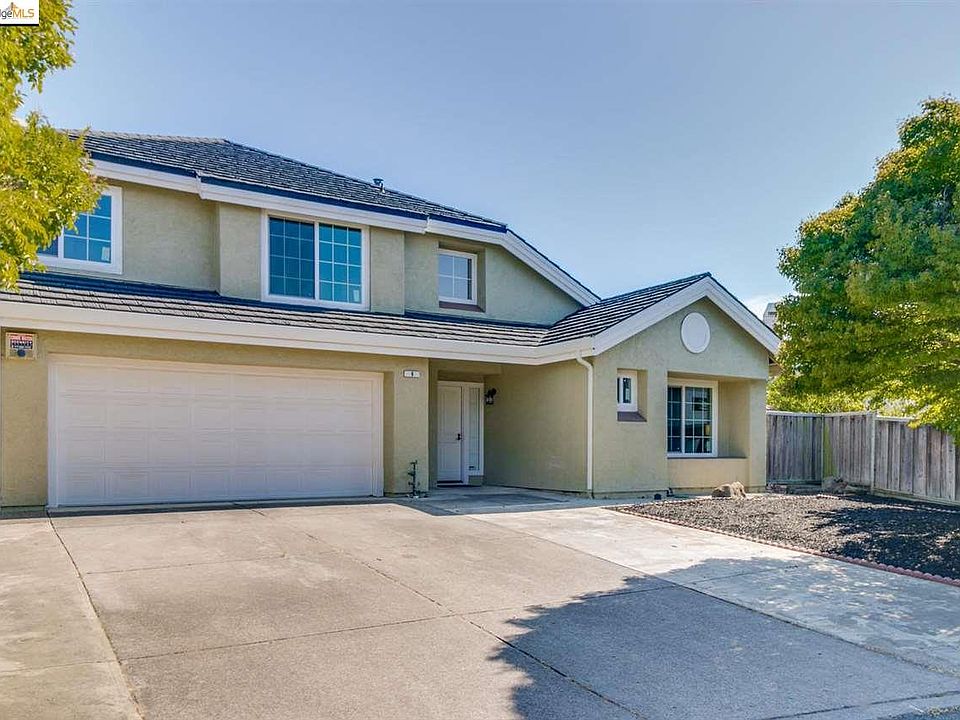 1st image of 8 Boardwalk Pl