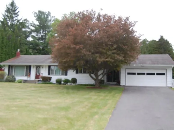 212 Dubois Rd, Ithaca, NY 14850