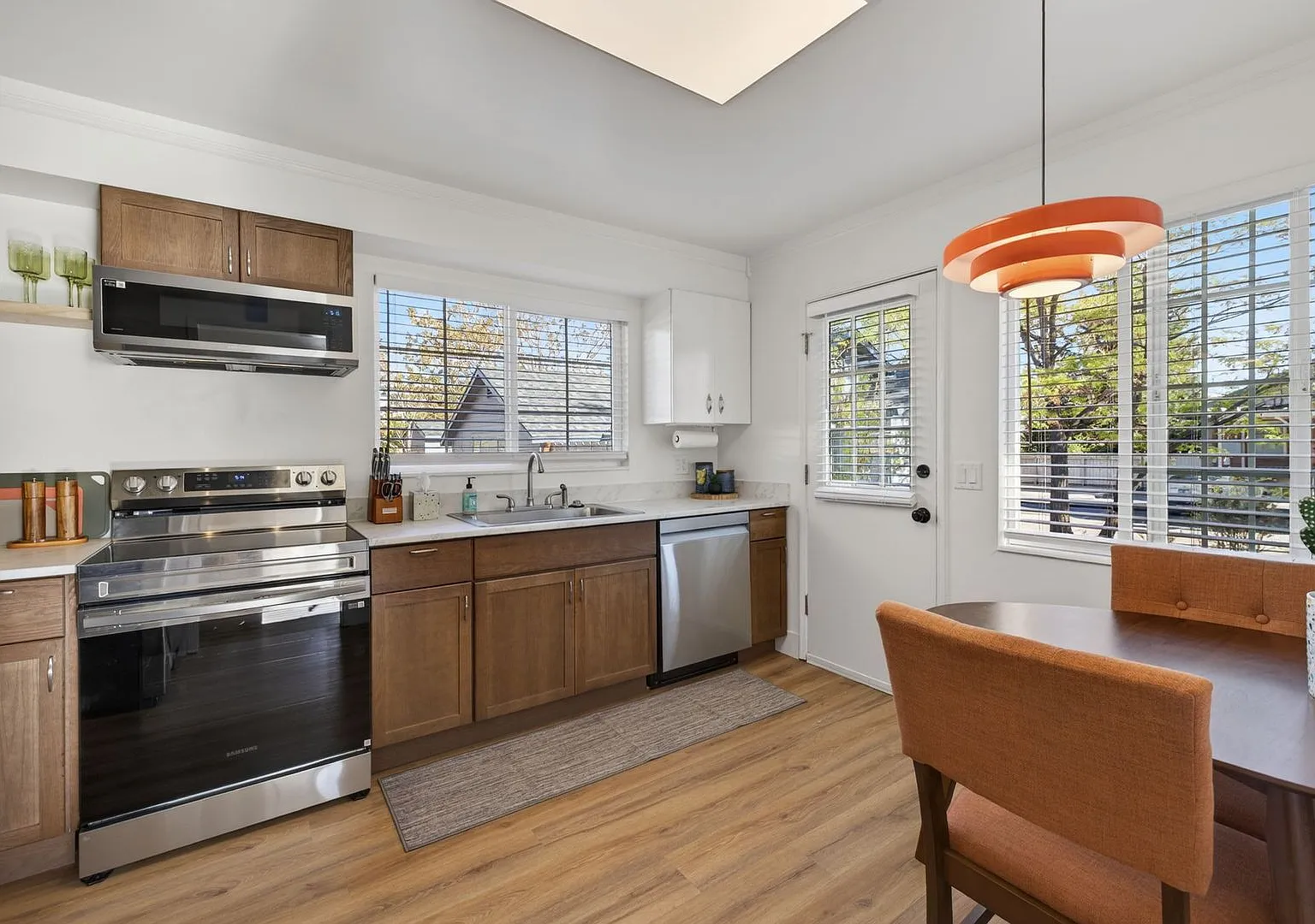 Welcome to Reno Nevada's Biggest Little BnB !! — Photo 2