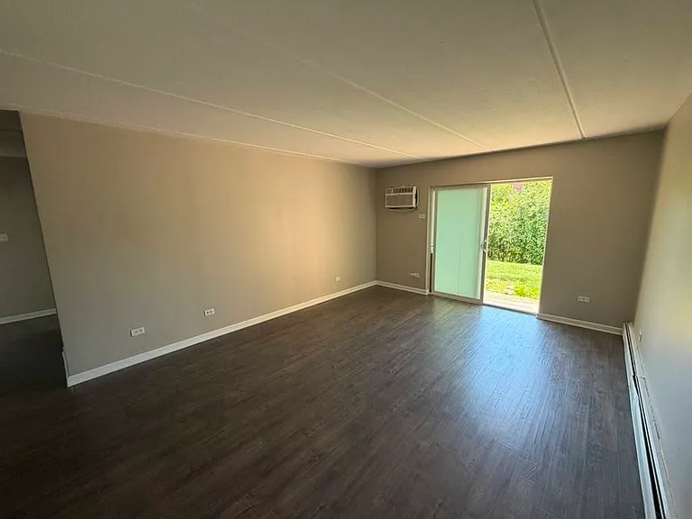 281 Shorewood Dr #21GA — Photo 4