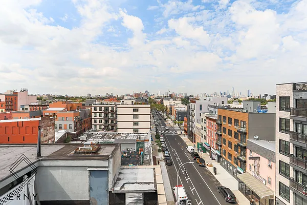 Rented by ERNY LLC | media 11