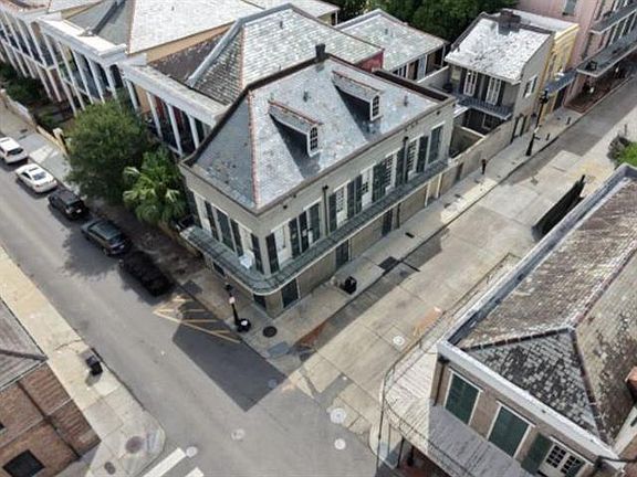 3rd image of 535 Governor Nicholls St