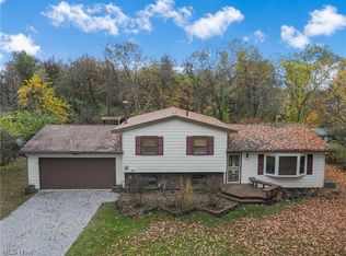 3584 Ellen Dr, Akron, OH 44312