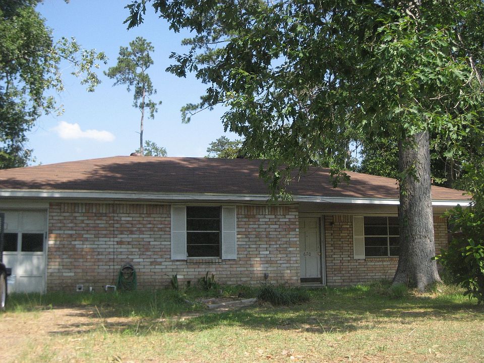 1st image of 670 Whiteoak Dr