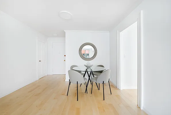 Sold by Compass | media 17