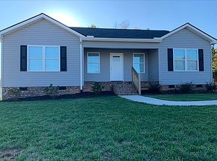 101 Highway 101, Landrum, SC 29687