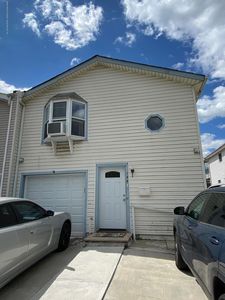 196 Regis Dr, Staten Island, NY, 10314