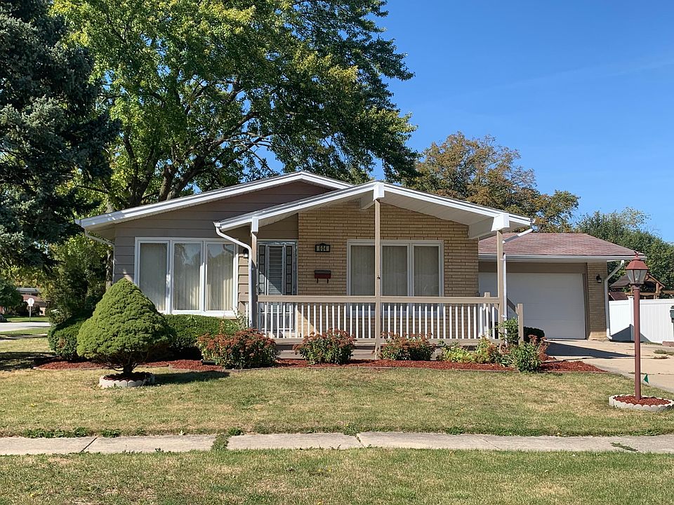 1st image of 604 N Cherry Dr