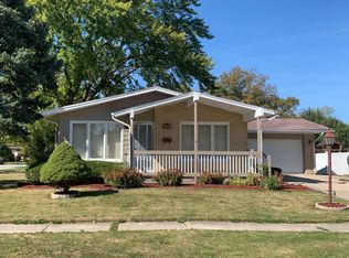604 N Cherry Dr, Glenwood, IL