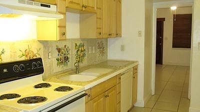 4th image of 555 NE 63rd St APT 1