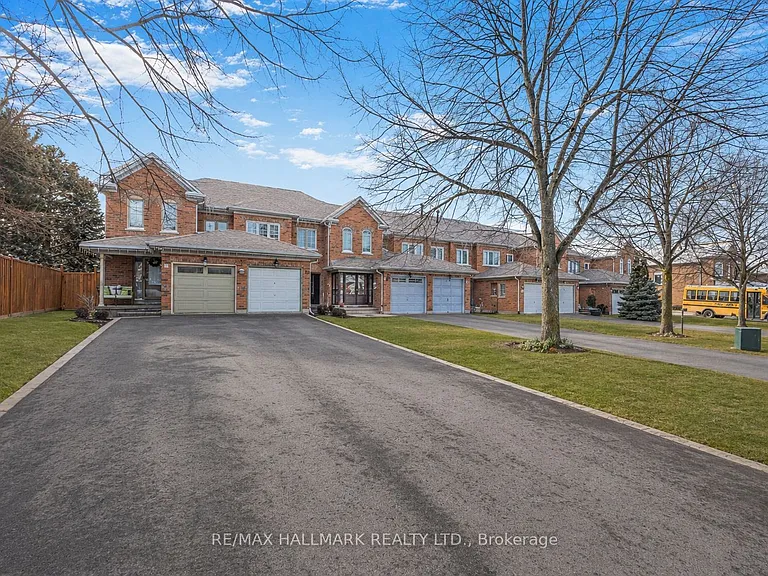 19 Parktree Dr — Photo 1