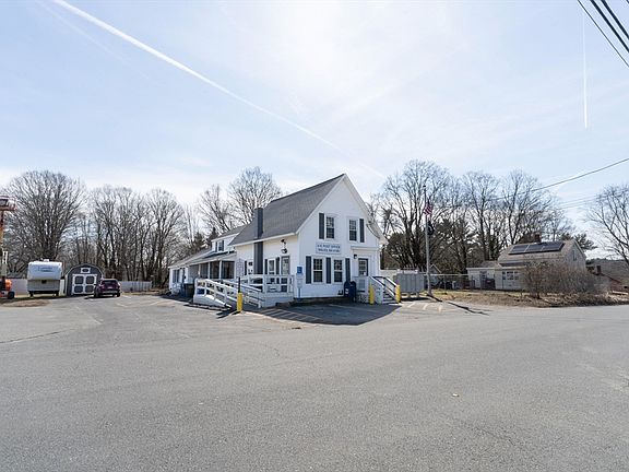 2nd image of 2 Monson Rd
