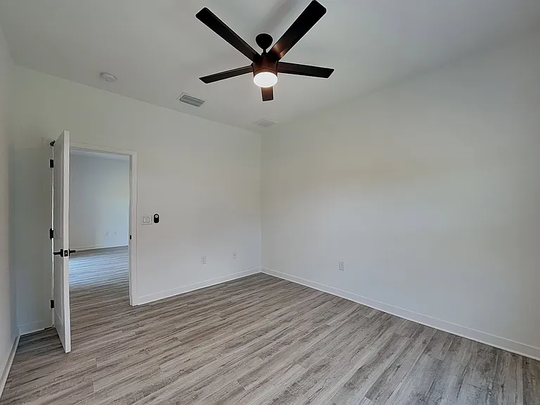 1125 Highlands Rd — Photo 30