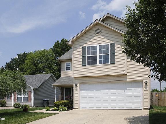 3rd image of 5211 Sand Lake Dr