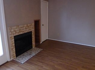 1544 47th St, Des Moines, IA 50311