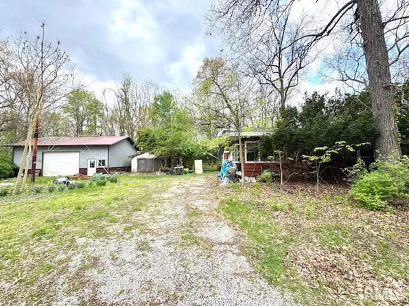 3875 S 200 E, Knox, IN 46534