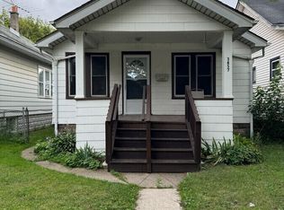 3657 Peter St, Windsor, ON N9C1J8