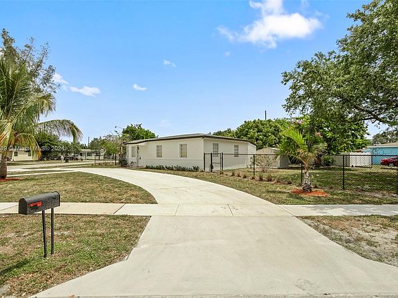 2nd image of 1709 NW 14th St