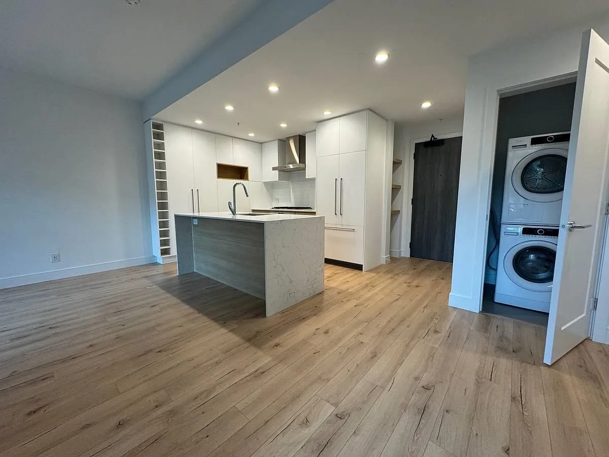 1 bed, 700 sqft, $2,300 — Photo 4