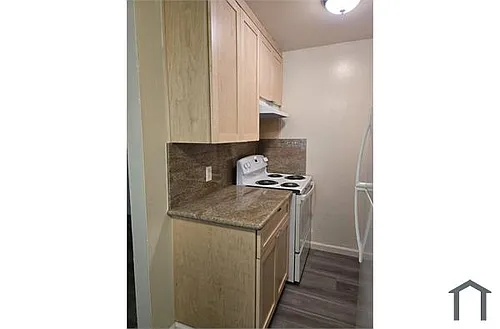 700 Richmond Ave #2 Photo 1