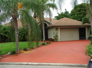 700 Arianne Ct, Lehigh Acres, FL 33936