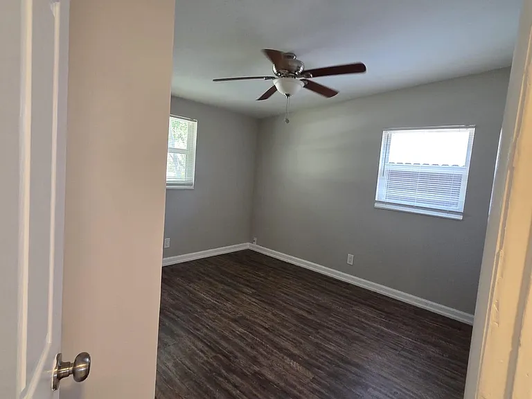 3818 Everglades Rd — Photo 16
