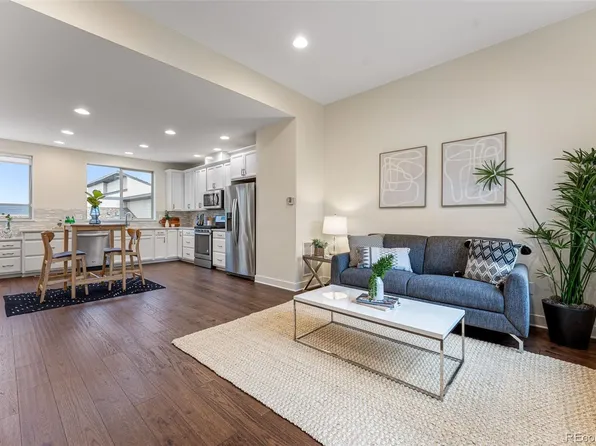 2531 N Moline Street, Aurora, CO 80010