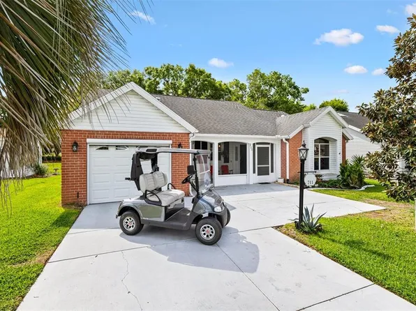 711 Agua Way, Lady Lake, FL 32159