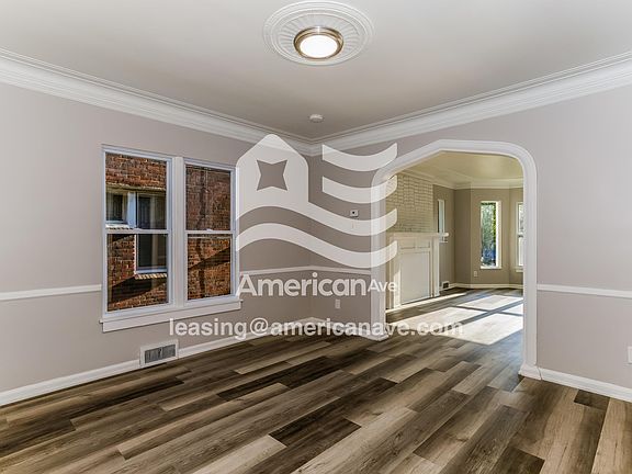 5-Dining Room